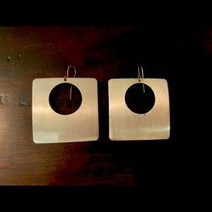 Brush silver earrings